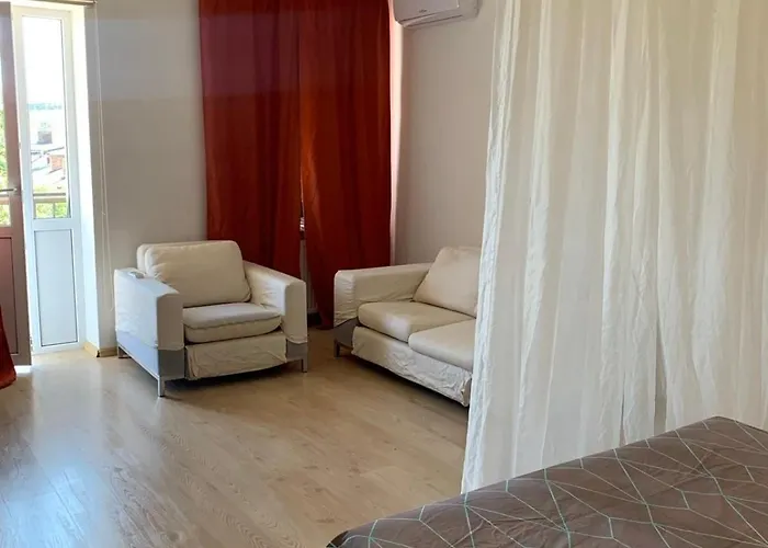 Apartamento центр канатна *